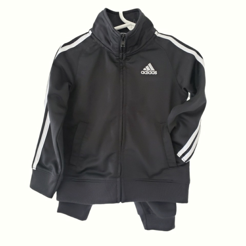 Adidas baby track suit size 24 months
